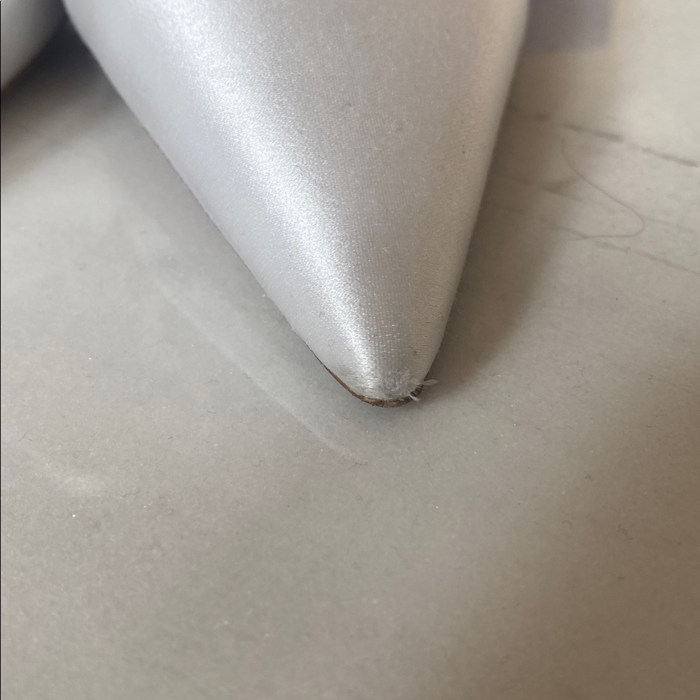 Stuart Weitzman 100 Pump - Picture 6 of 10